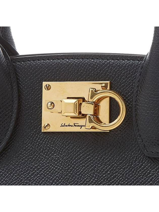 Gancini Studio Box Tote Bag Black Bonbon - SALVATORE FERRAGAMO - BALAAN 8