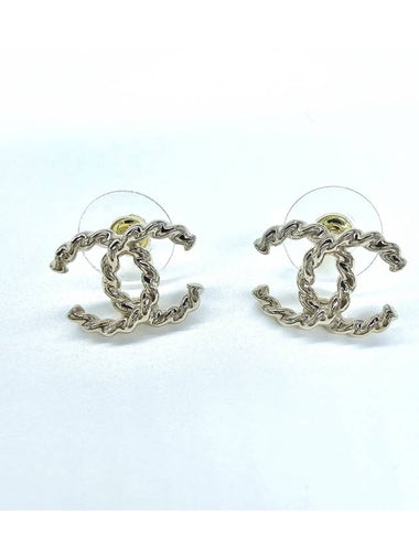 CC logo twist twisted gold earrings ABC529 - CHANEL - BALAAN 1