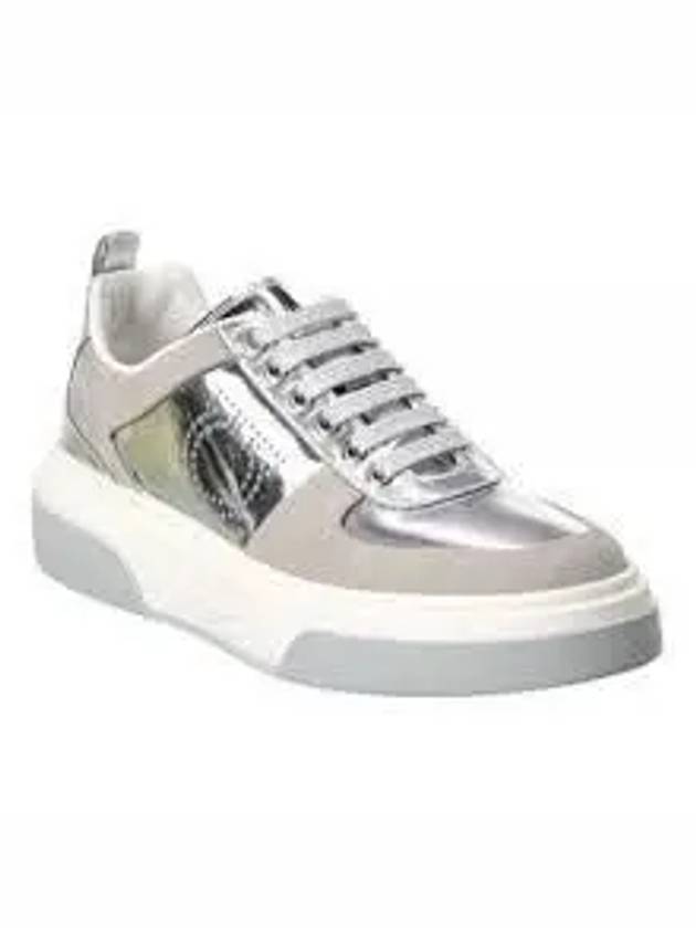 Metallic Low-Top Sneakers Grey - SALVATORE FERRAGAMO - BALAAN 2