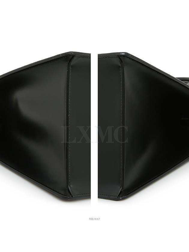 women pouch bag - LOUIS VUITTON - BALAAN 5