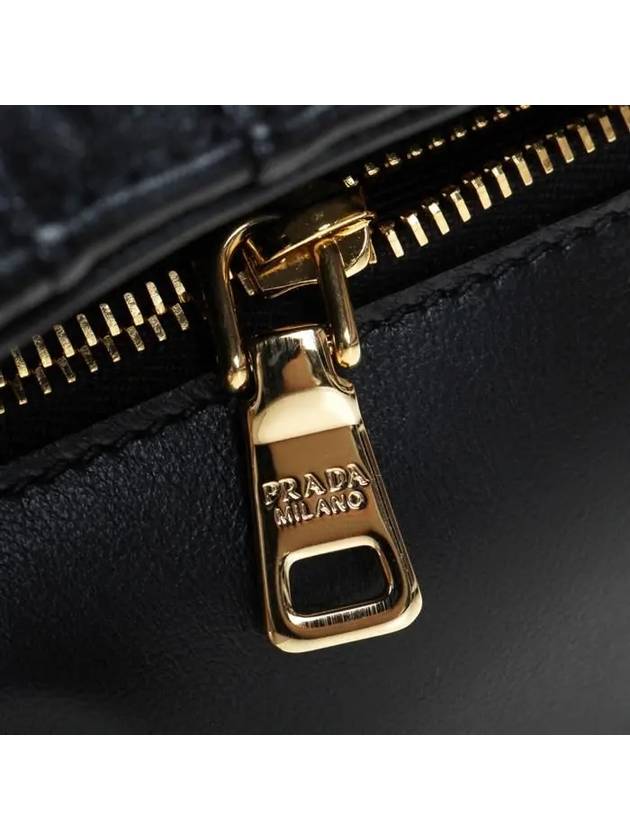 Goffre Leather Chain Shoulder Bag Black - PRADA - BALAAN 11