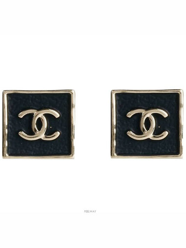 women earrings - CHANEL - BALAAN 1