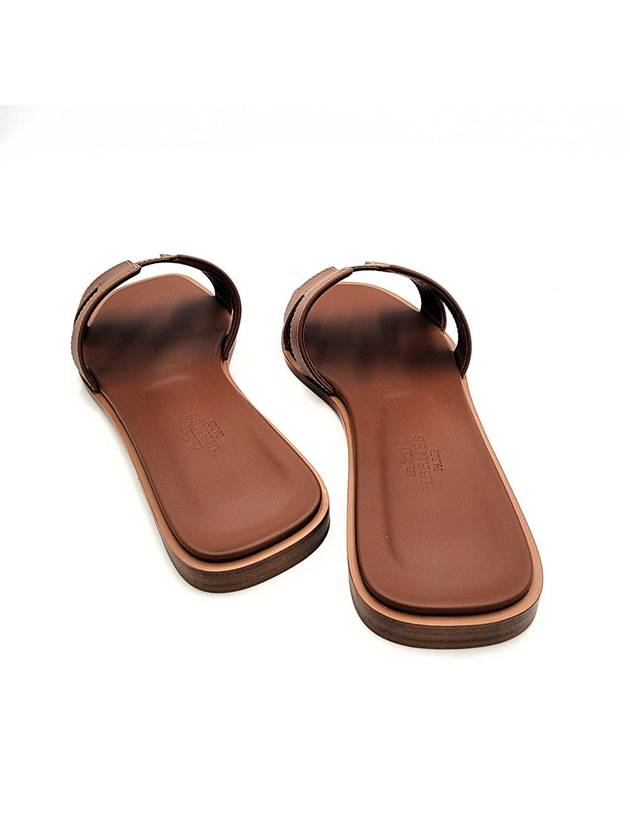 Slippers Oran Gold Sandals H021056Z - HERMES - BALAAN 2