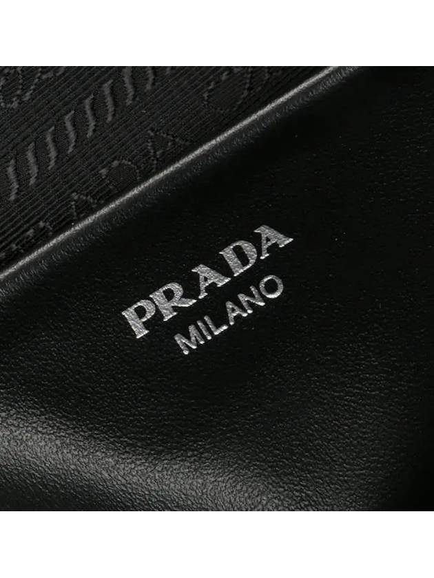 Triangle Logo Large Saffiano Clutch Bag Black - PRADA - BALAAN 7