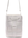 Intrecciato Cassette Small Bucket Bag White - BOTTEGA VENETA - BALAAN 3