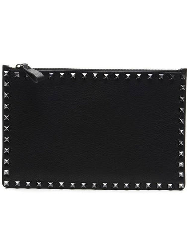 Rockstud Clutch Bag Black - VALENTINO - BALAAN 1