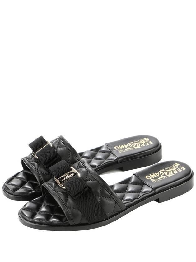 Salvatore Barra Slides Black - SALVATORE FERRAGAMO - BALAAN.