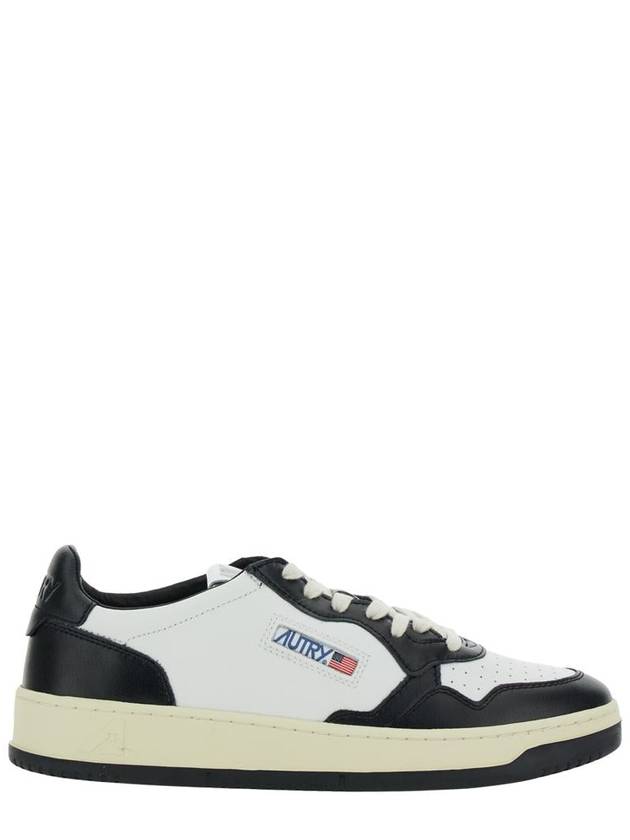 'Medalist Low-Top' White And Black Sneakers With Side Logo In Leather Man - AUTRY - BALAAN 1