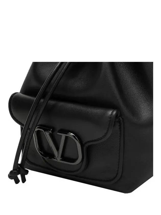 Women's VLogo Signature Drawstring Bucket Bag Black - VALENTINO - BALAAN 6