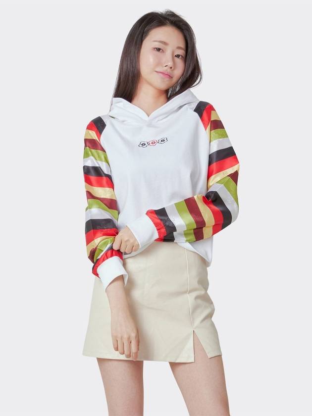 Flower Embroidery Jeogory Hoodie White - TEENYTIGER - BALAAN 2