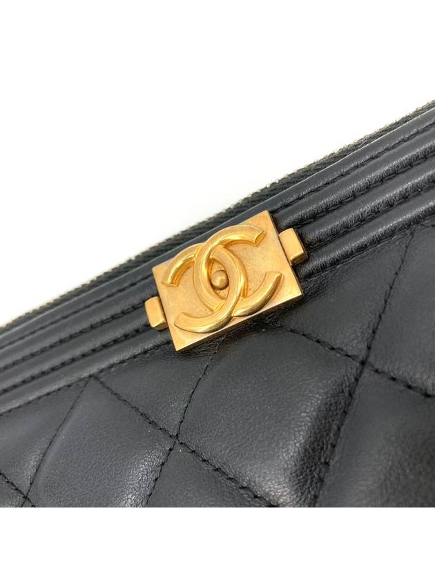 Lambskin gold boy clutch large - CHANEL - BALAAN 8