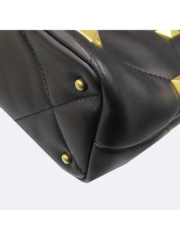 XW2B0I97BSF Black Leather Roman Gold Studded Top Handle S Size Tote Bag Shoulder Strap - VALENTINO - BALAAN 5