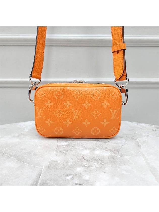 men cross bag - LOUIS VUITTON - BALAAN 3