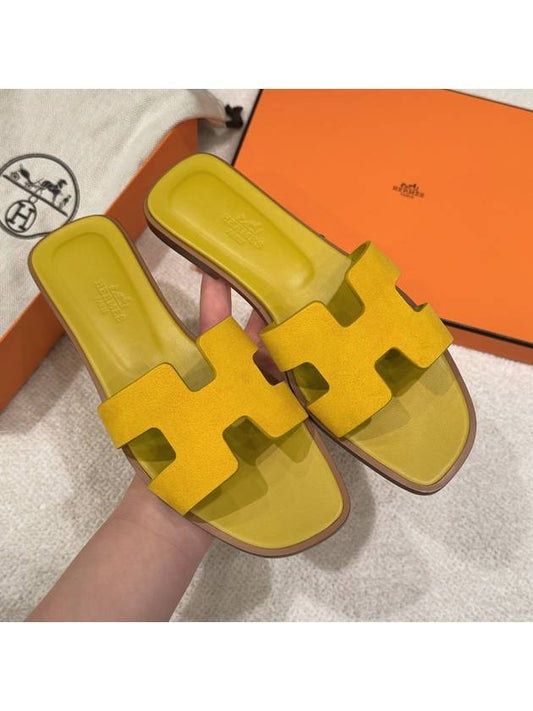Women s Oran Sandals Calfskin Suede Yellow - HERMES - BALAAN 1
