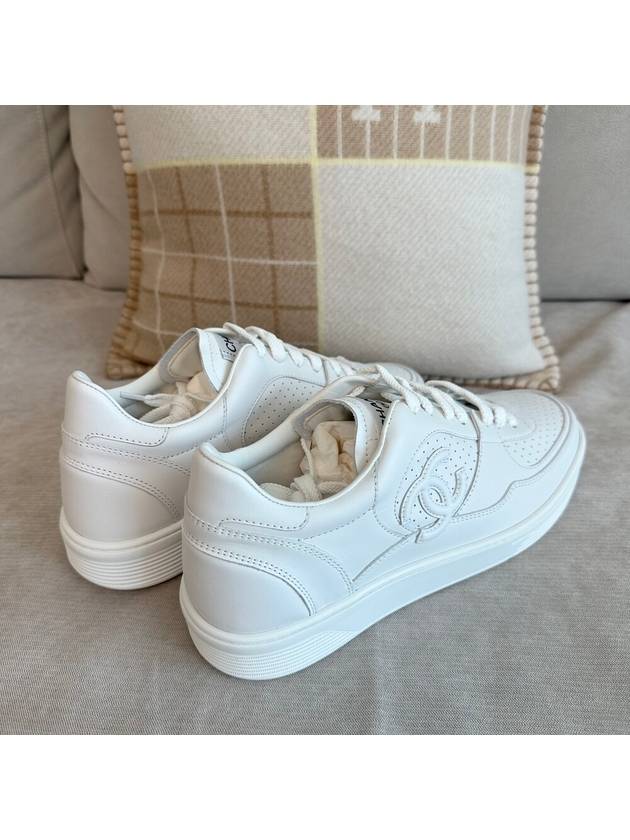 CC Logo Calfskin Low Top Sneakers White - CHANEL - BALAAN 4