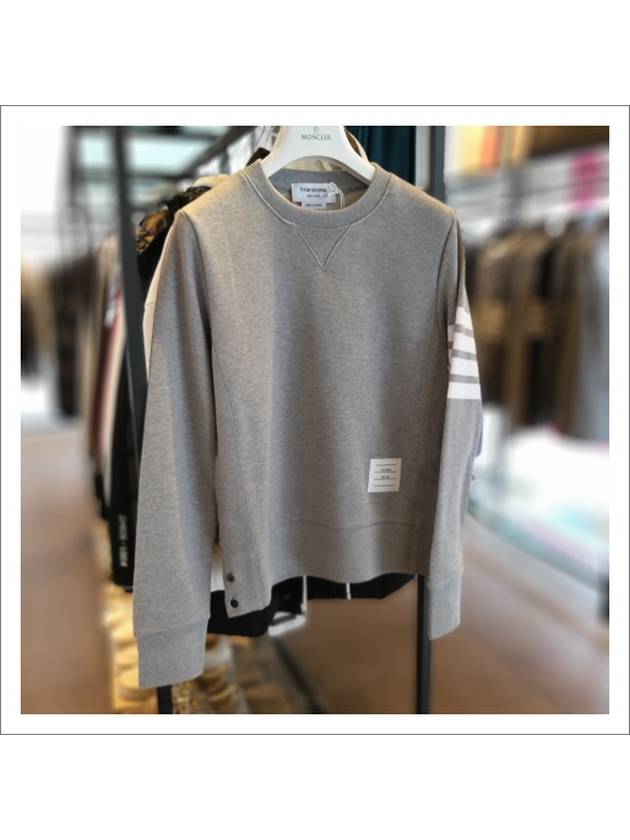 Engineered 4 Bar Stripe Loopback Jersey Knit Crewneck Sweatshirt Light Grey - THOM BROWNE - BALAAN 3