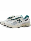 2002R Low Top Sneakers White Green - NEW BALANCE - BALAAN 3