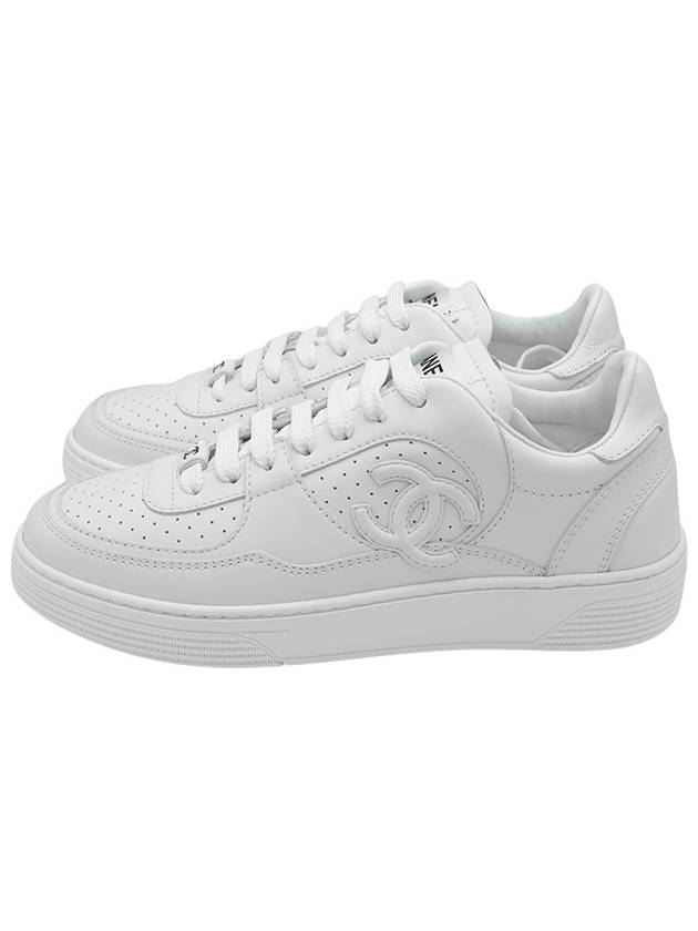 CC Logo Calfskin Low Top Sneakers White - CHANEL - BALAAN 3