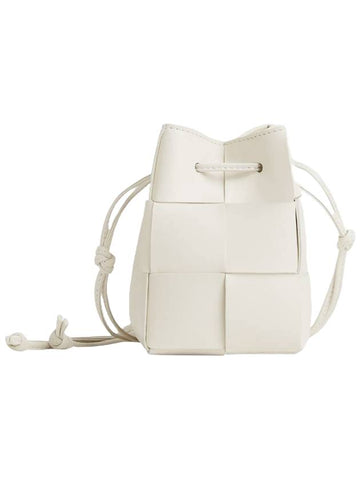 Intrecciato Cassette Small Bucket Bag White - BOTTEGA VENETA - BALAAN 1