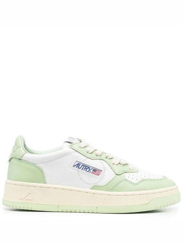 Autry Nile Green Medalist Low-Top Leather Sneakers, Brand Size 38 ( US Size 8 ) - AUTRY - BALAAN 1