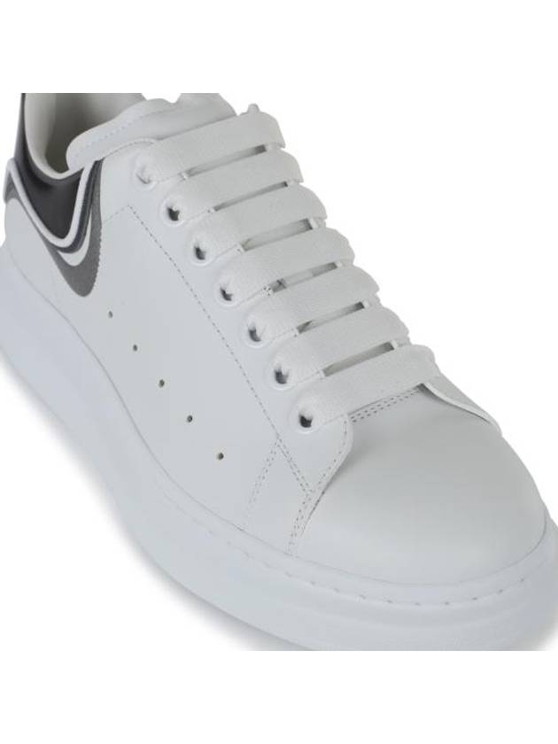 Oversized Sole Black Tab Low Top Sneakers White - ALEXANDER MCQUEEN - BALAAN 7