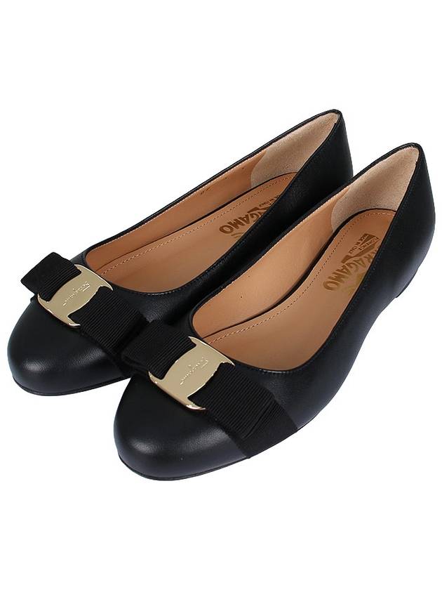 Varina Bow Ballet Flats Black - SALVATORE FERRAGAMO - BALAAN 2