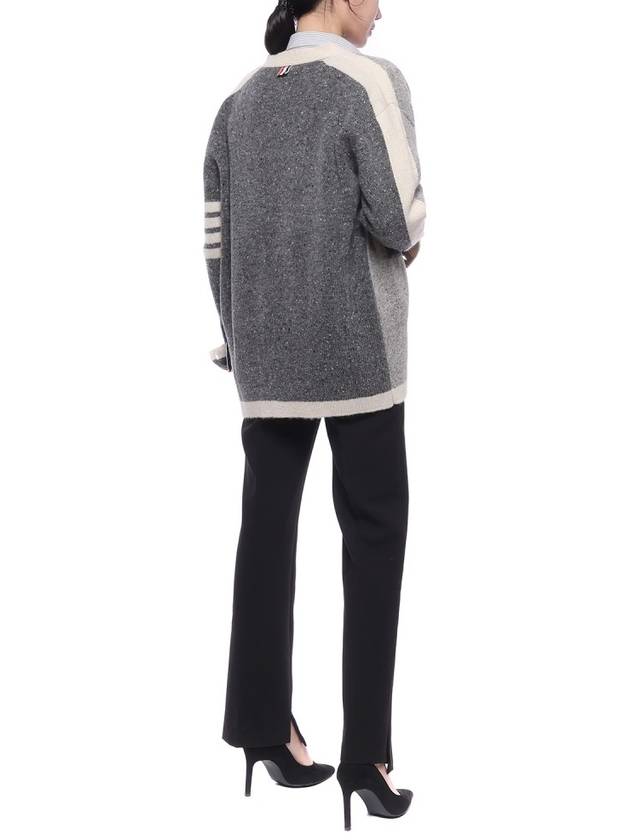 Women's Donegal Contrast Framing 4 Bar Oversized V-neck Cardigan Tonal Gray - THOM BROWNE - BALAAN.