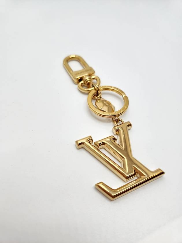 Women s Facet Key Holder Keyring 24 Years M65216 Condition A - LOUIS VUITTON - BALAAN 7