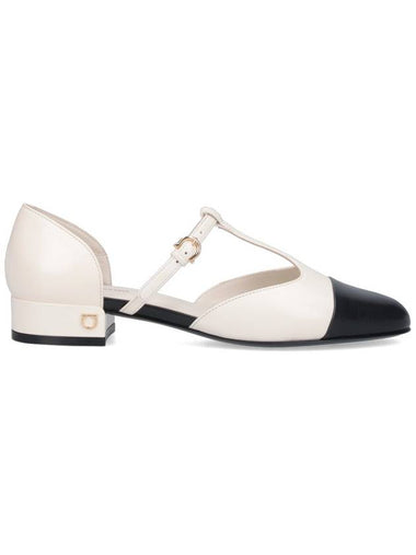 Ferragamo Flat shoes White - SALVATORE FERRAGAMO - BALAAN 1