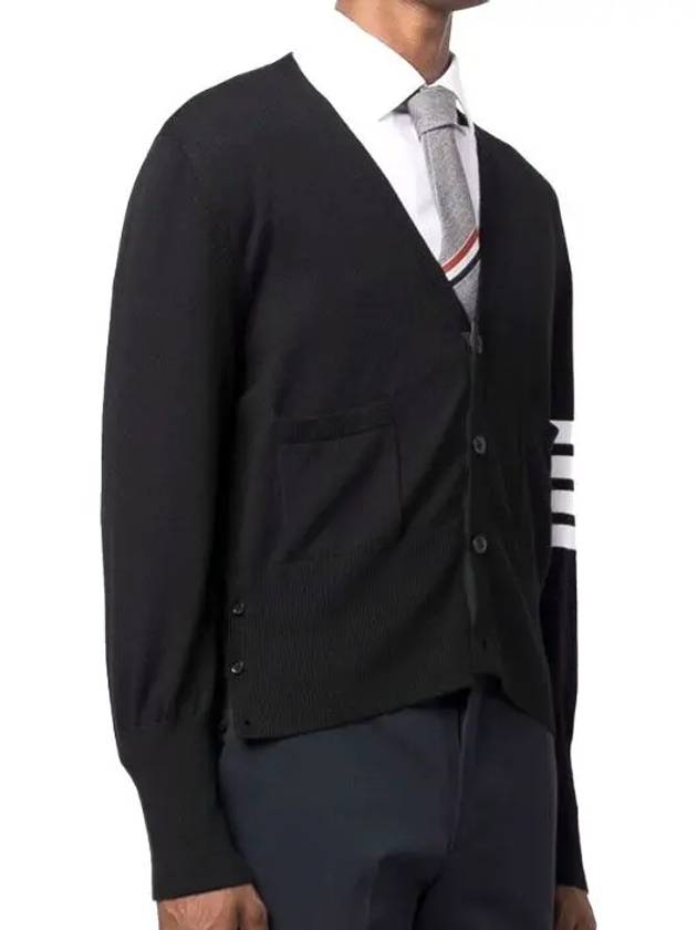 Men's 4 Bar Mr. Tom Icon Intarsia Bag Classic Merino Wool Cardigan Black - THOM BROWNE - BALAAN 4