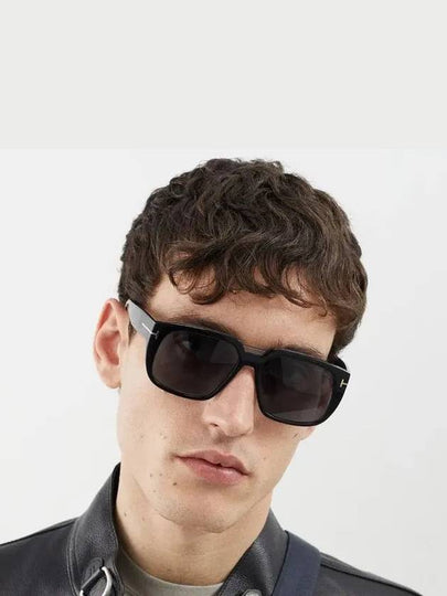 Eyewear Square Horn Rimmed Sunglasses Black - TOM FORD - BALAAN 2