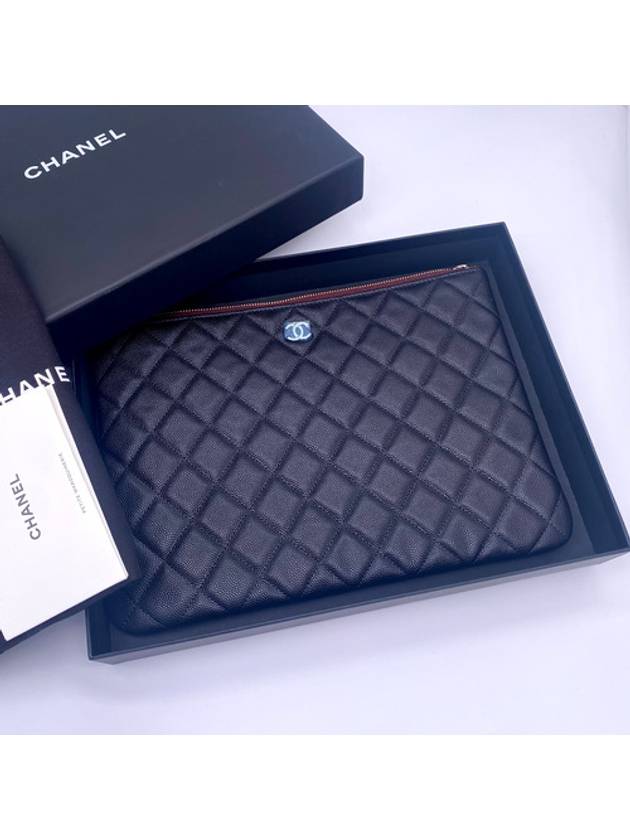 Medium Classic Clutch Bag Caviar Leather & Gold Black - CHANEL - BALAAN 3