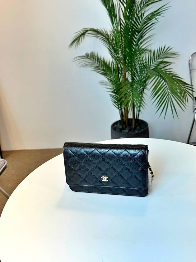 Classic Wallet On Chain Crossbody Bag Grained Calfskin Gold Black - CHANEL - BALAAN 10