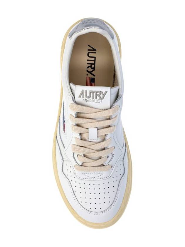 Medalist Silver Tab Low Top Sneakers White - AUTRY - BALAAN 5