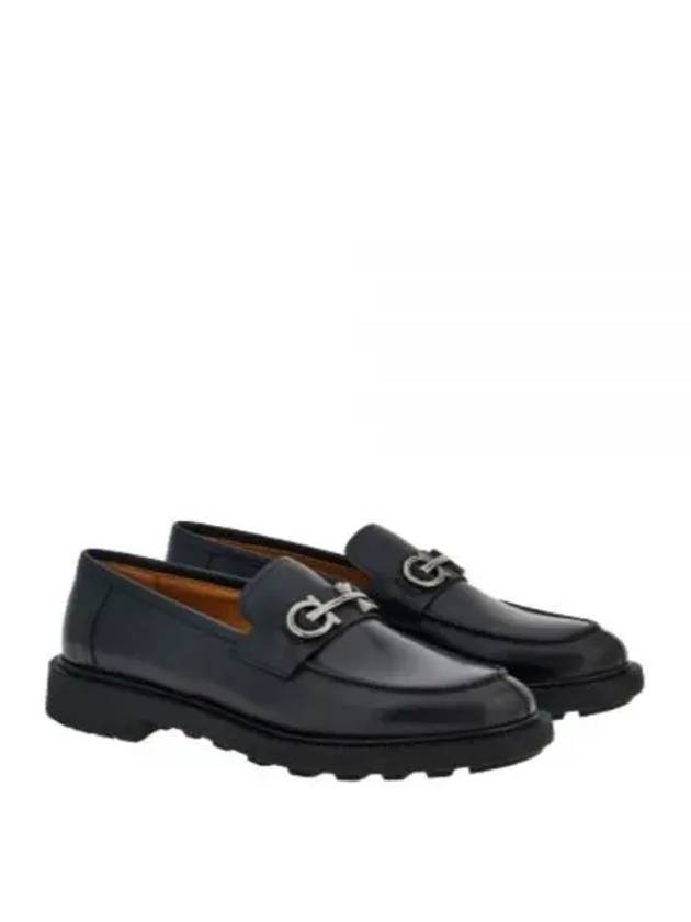 Gancini Ornament Leather Loafer Black - SALVATORE FERRAGAMO - BALAAN 2