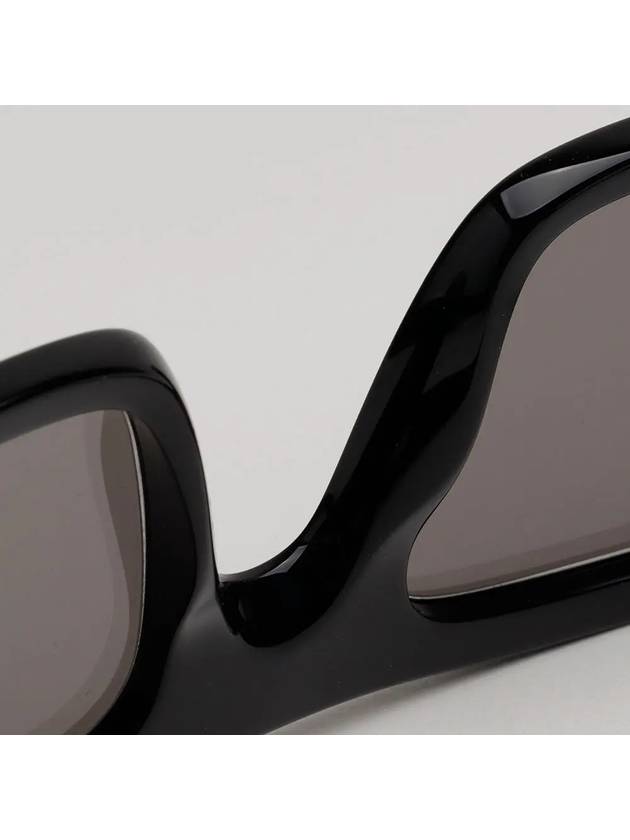 Mirror sunglasses SPR19W 1AB 2B0 square black horn rim - PRADA - BALAAN 10