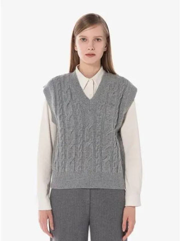 Women s Cable V neck Vest AF310E 54N UWC Domestic Product GQ2N24082230717 - LACOSTE - BALAAN 1