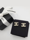 Women's CC Logo Pearl Crystal Stud Earrings Gold - CHANEL - BALAAN 9