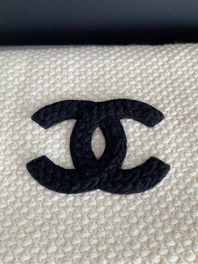 CC logo cashmere muffler ivory AA9256 - CHANEL - BALAAN 5