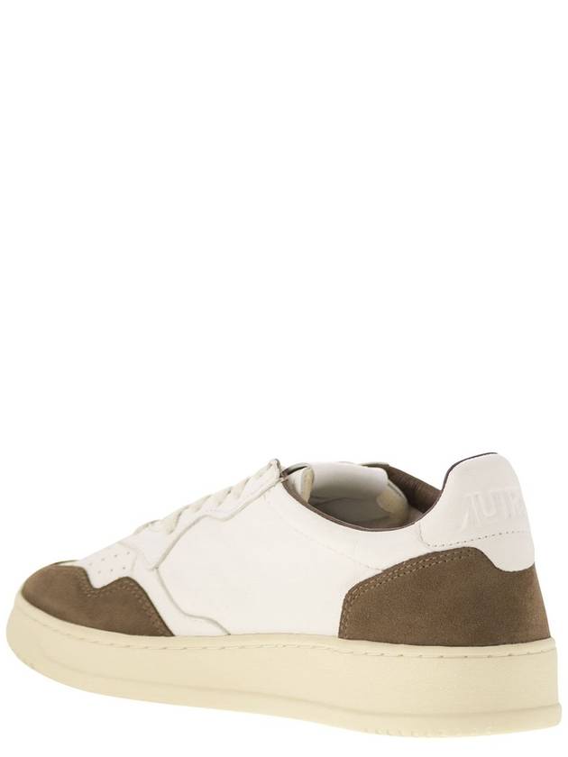 MEDALIST LOW - Sneakers in goatskin and suede - AUTRY - BALAAN 3