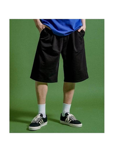 One Tuck Wide Bermuda Shorts Black - ALEX&AIDEN - BALAAN 1