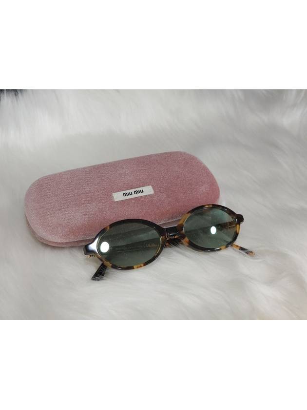 Regard sunglasses 8059651150123 - MIU MIU - BALAAN 3