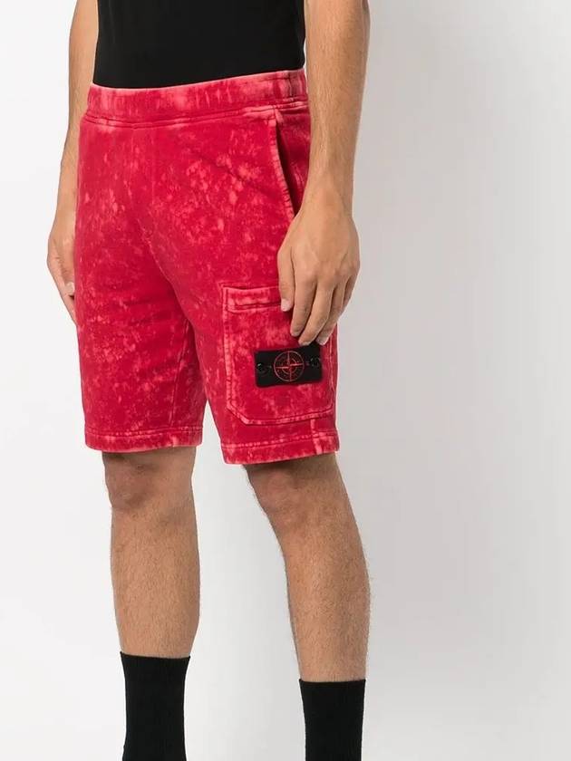 Waffen Patch Off-Dye Bermuda Shorts Pink - STONE ISLAND - BALAAN 4