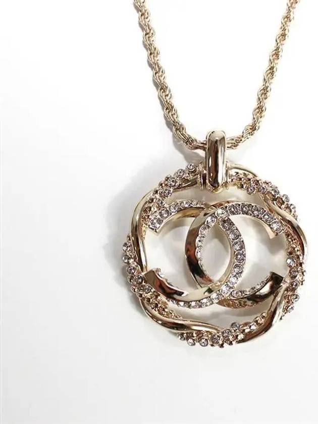 ABA197 B10484 NN009 CC logo round necklace - CHANEL - BALAAN 6