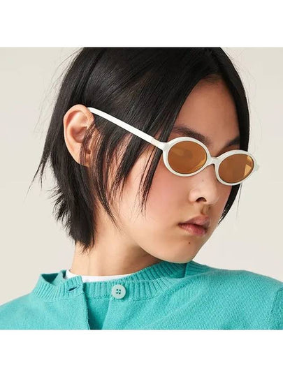 Eyewear Regard Sunglasses Brown - MIU MIU - BALAAN 2