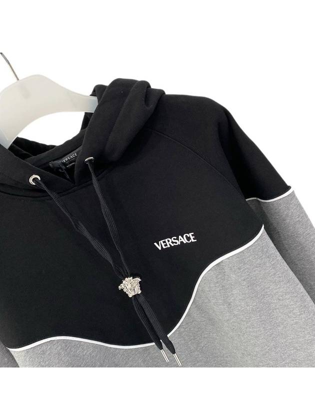 embroidered logo silver Medusa brushed color combination hoodie 1010227 - VERSACE - BALAAN 2