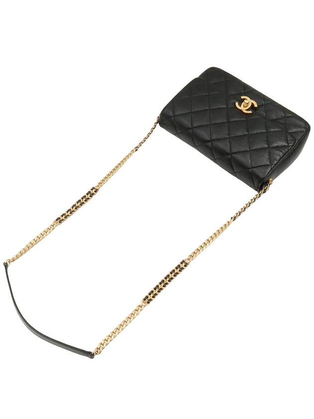 Black grained calfskin caviar gold flap melody chain shoulder bag - CHANEL - BALAAN 5