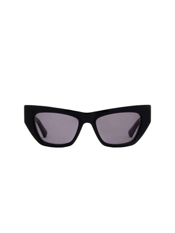 Eyewear Women's Logo Temple Square Sunglasses Black - BOTTEGA VENETA - BALAAN 1