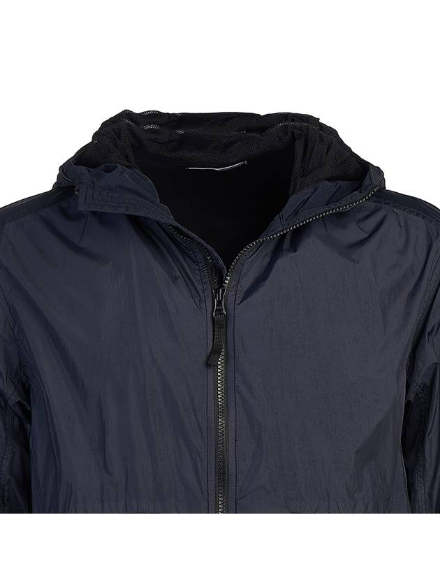 Crinkle Wappen Patch Hooded Jacket Navy - STONE ISLAND - BALAAN 5