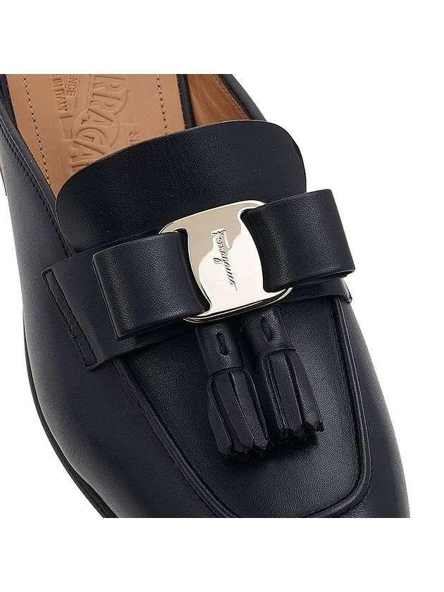 Vara Knot And Tassel Mule Black - SALVATORE FERRAGAMO - BALAAN 9